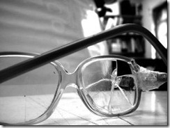 broken-glasses[4]